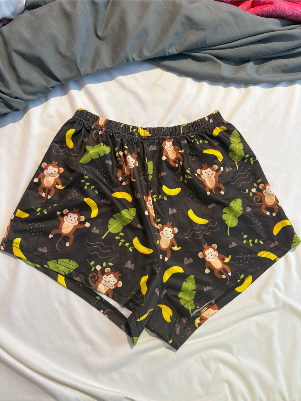 ROMWE Black Shorts with Yellow Banana & Monkey Print